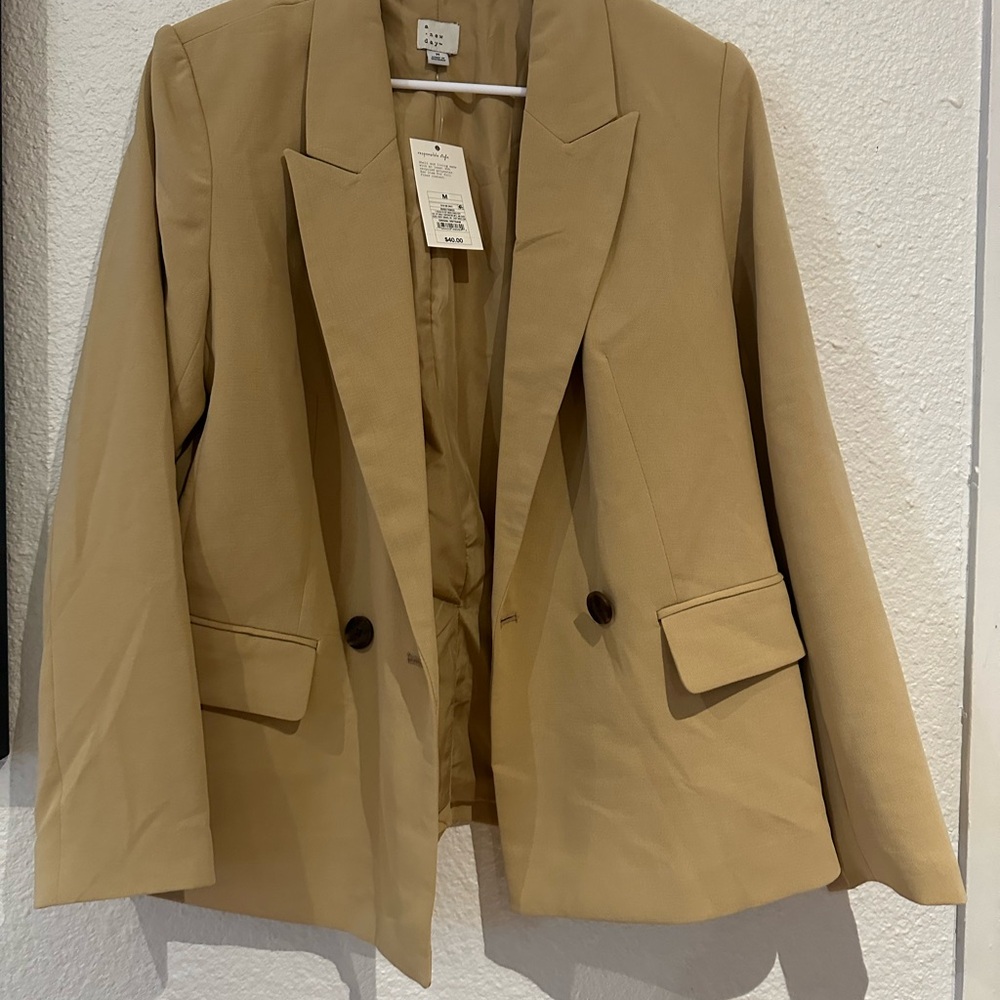 A New Day beige Blazer with Notched Lapels and Hip-Length Cut